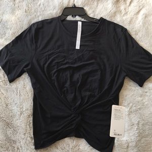 Lululemon athletica tee